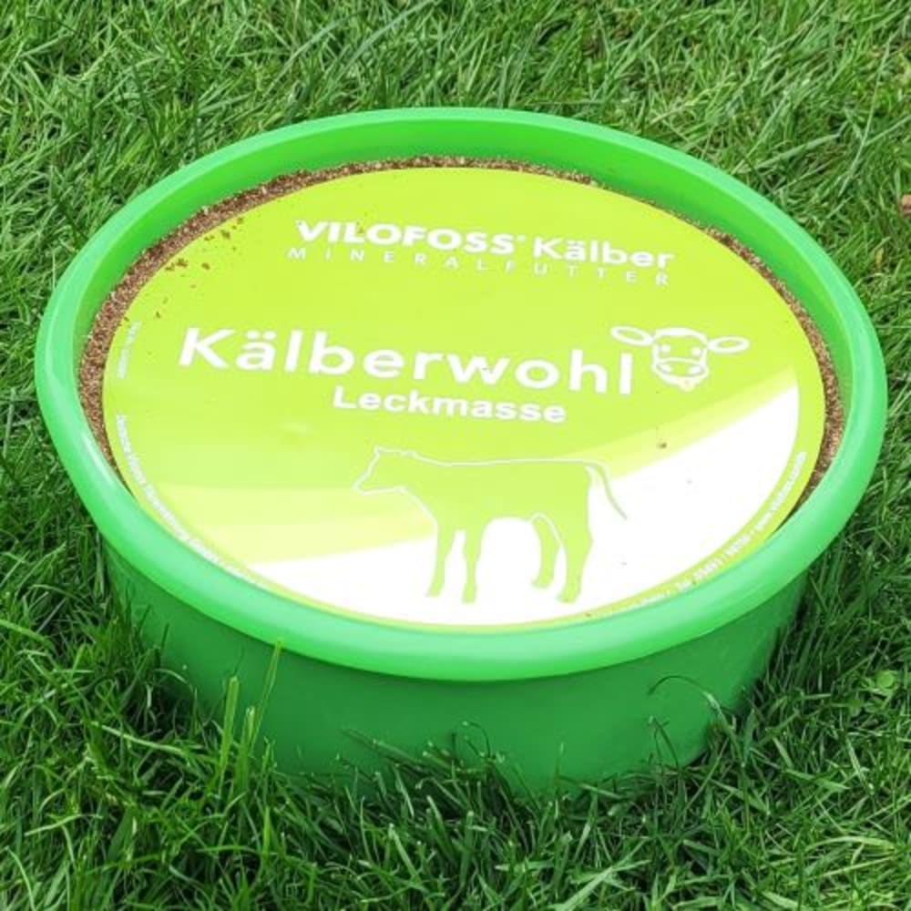 Kälberwohl Leckmasse in grüner Schale